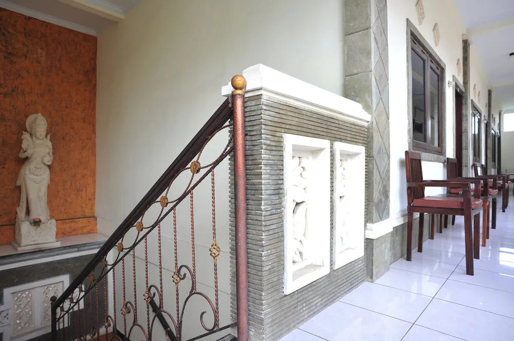 Airy Eco Kuta Kartika Plaza Gang Pendawa 2 Bali