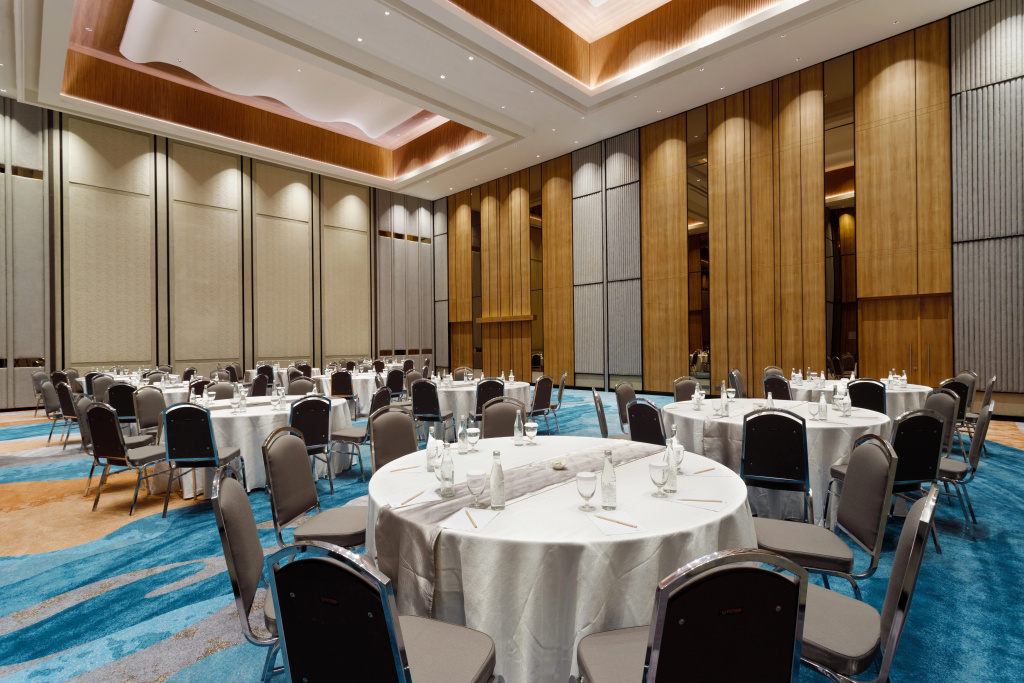 Harris Hotel & Convention Serpong