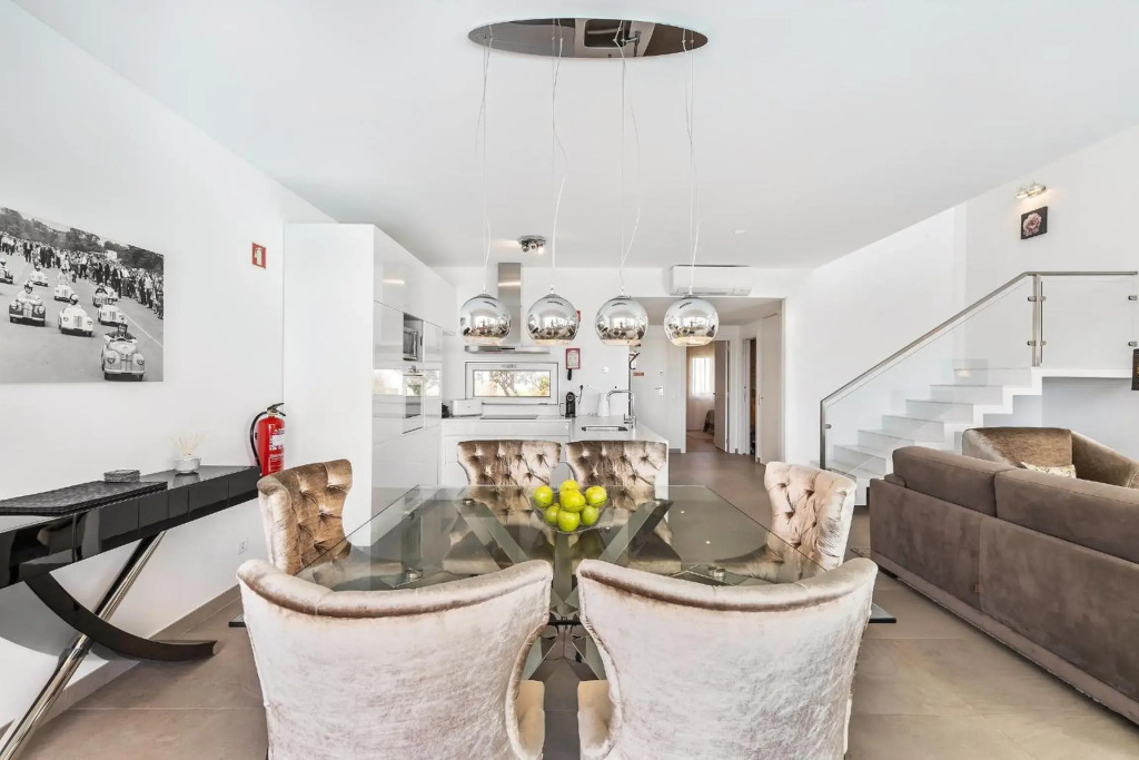 ELLE Design Villa by OCvillas - Private Heated Pool and Jacuzzi