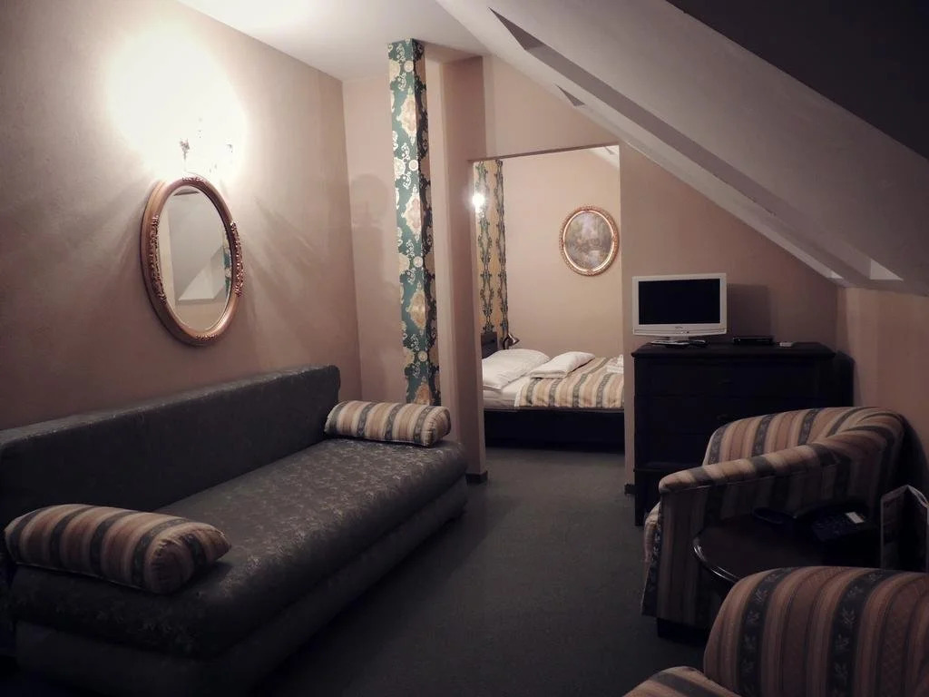 Boutique Hotel Empress