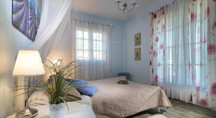 Greek House Hotel