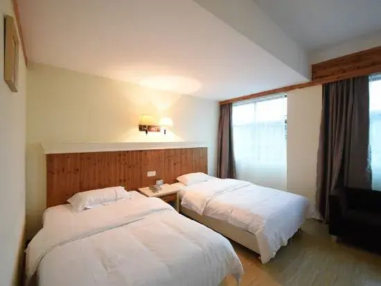 Yayu Time Hotel (Changshou South High Speed Railway Station)
