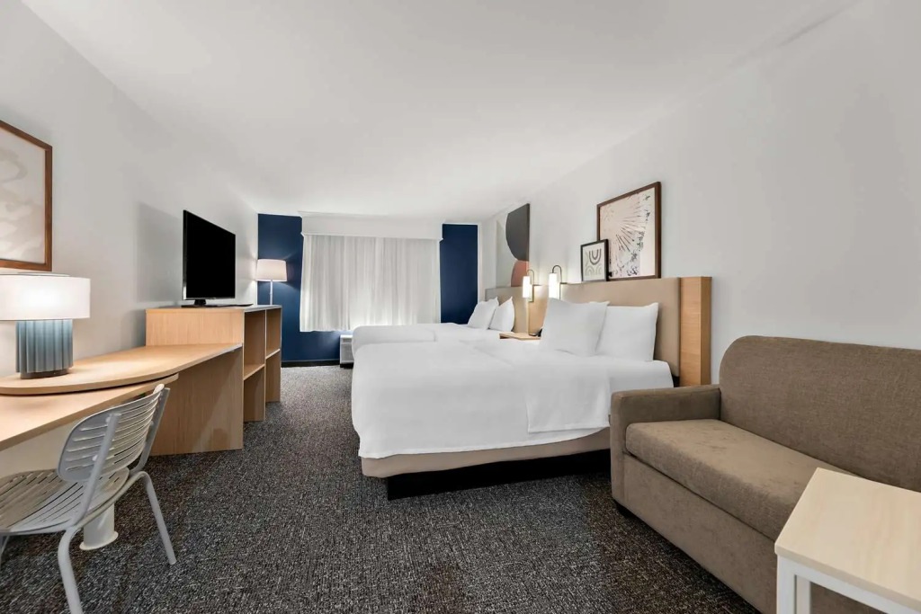 Spark By Hilton Tupelo