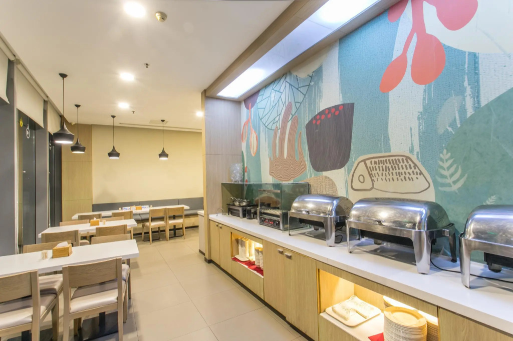 Hanting Hotel Suzhou Film and Television City Mudu Subway Station