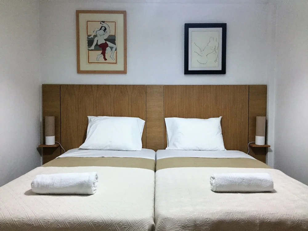 Best Houses 10 - Great Location, Hotel Style Apt