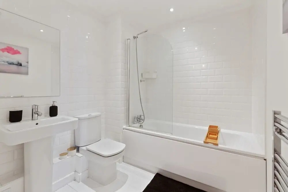Amazing 2 Bed Apt W/balcony nr O2 Arena and Excel