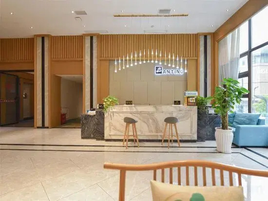 Lanting Culture Theme Hotel