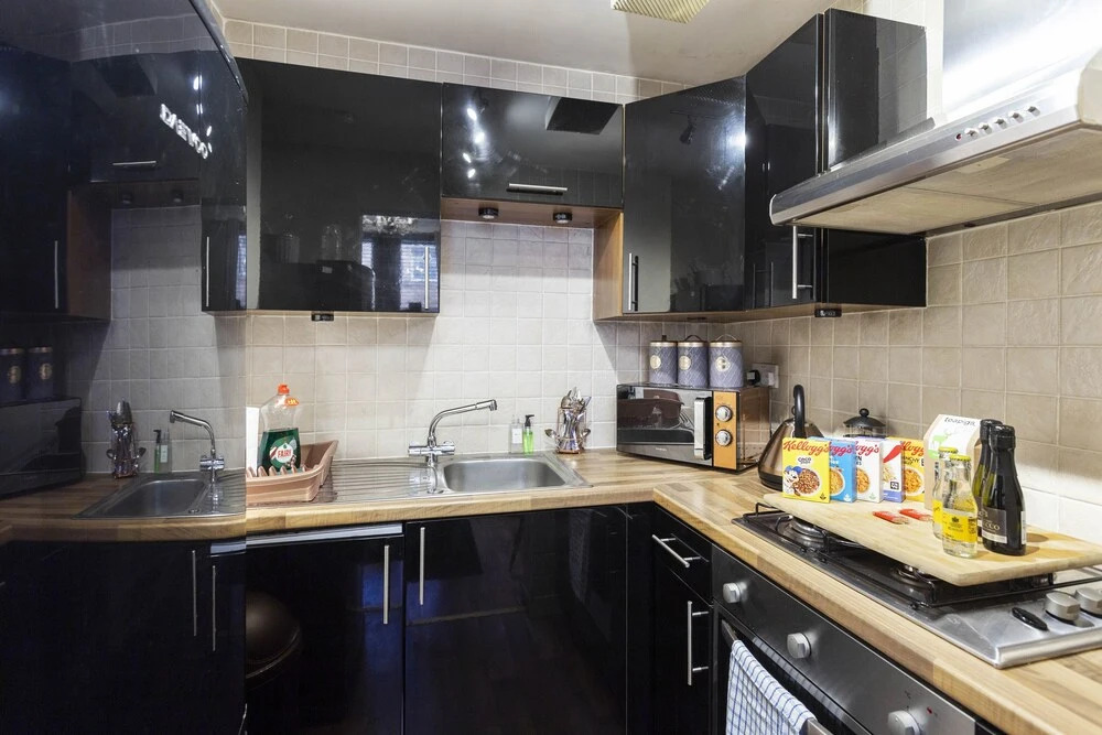 Stylish 1 Bedroom Apartment-ground Floor