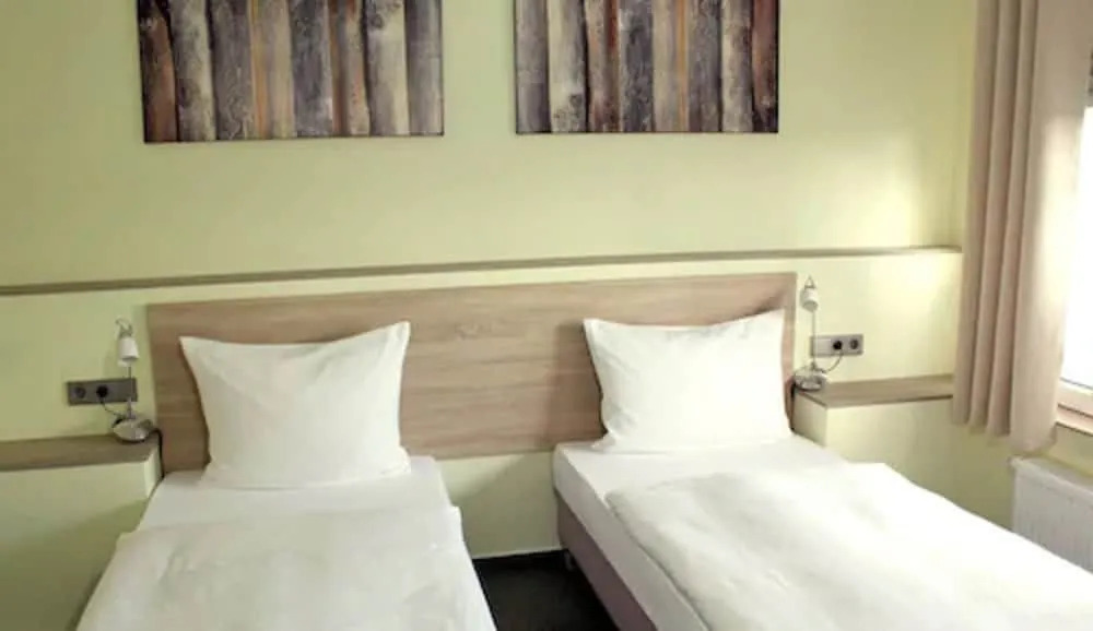 Motel de Winter - Motel - Apartmenthaus - Monteurzimmer