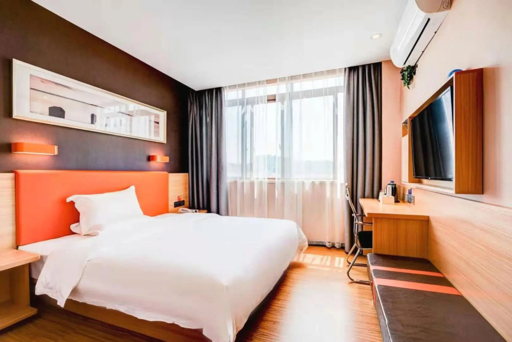 7Days Premium Longyan Liancheng Guanzhi Mountain Scenic Spot Branch