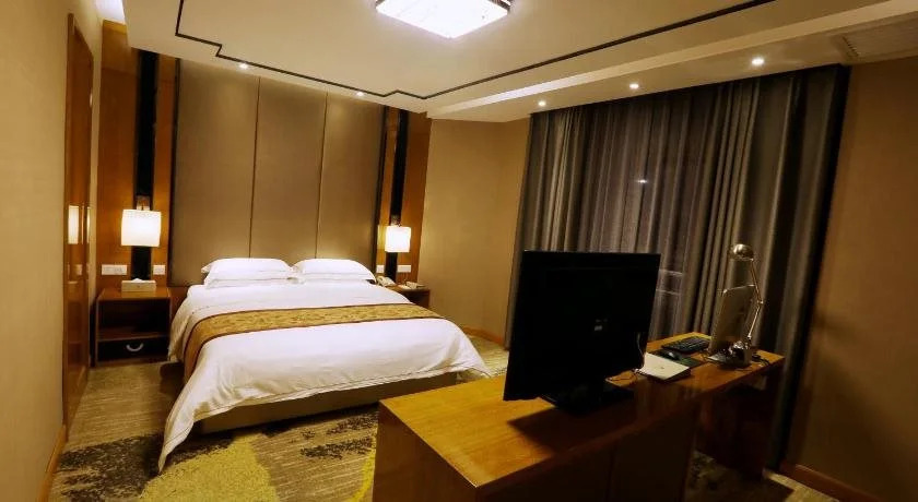 Jiangshan Di Jing Hua Tian Hotel