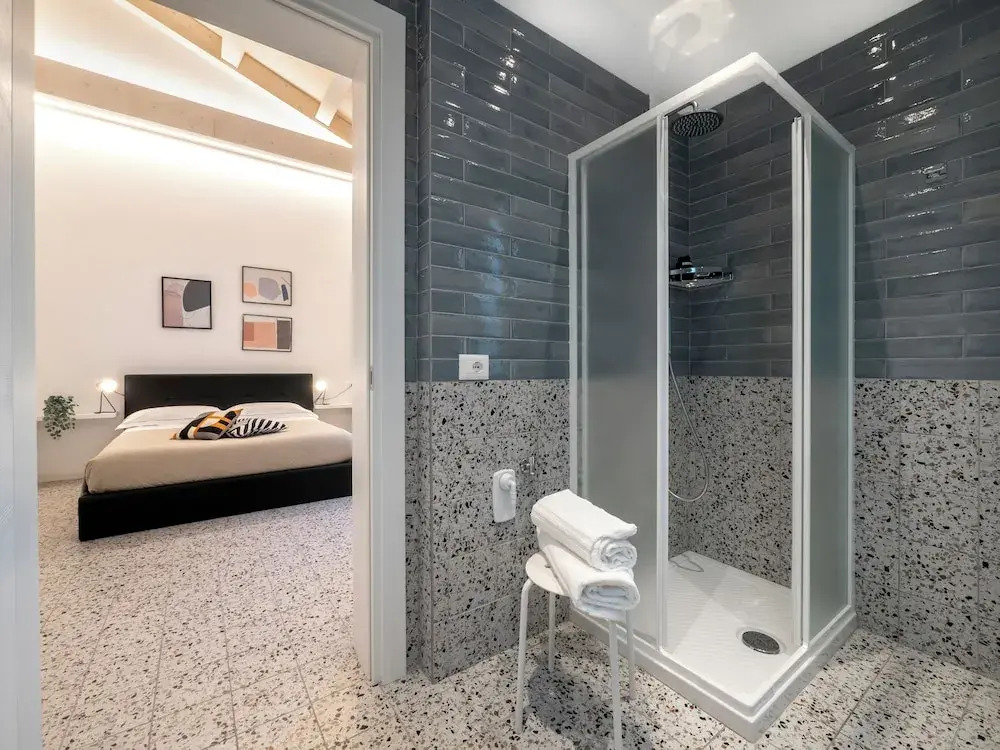 Zuara9Room Rimini