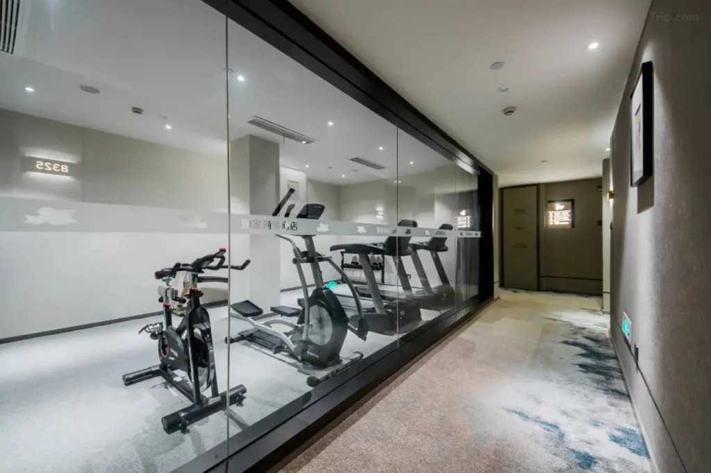 Homeinn Selected Hotel (Suzhou Shengze Dongfang Textile City)