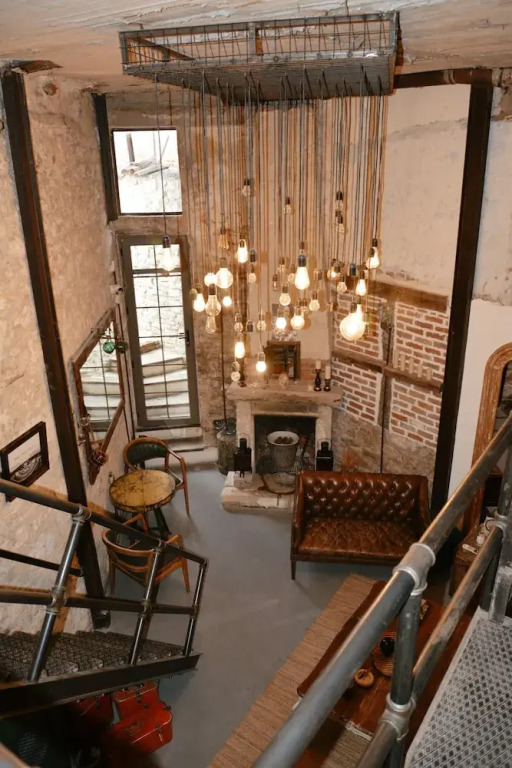 8 design urla