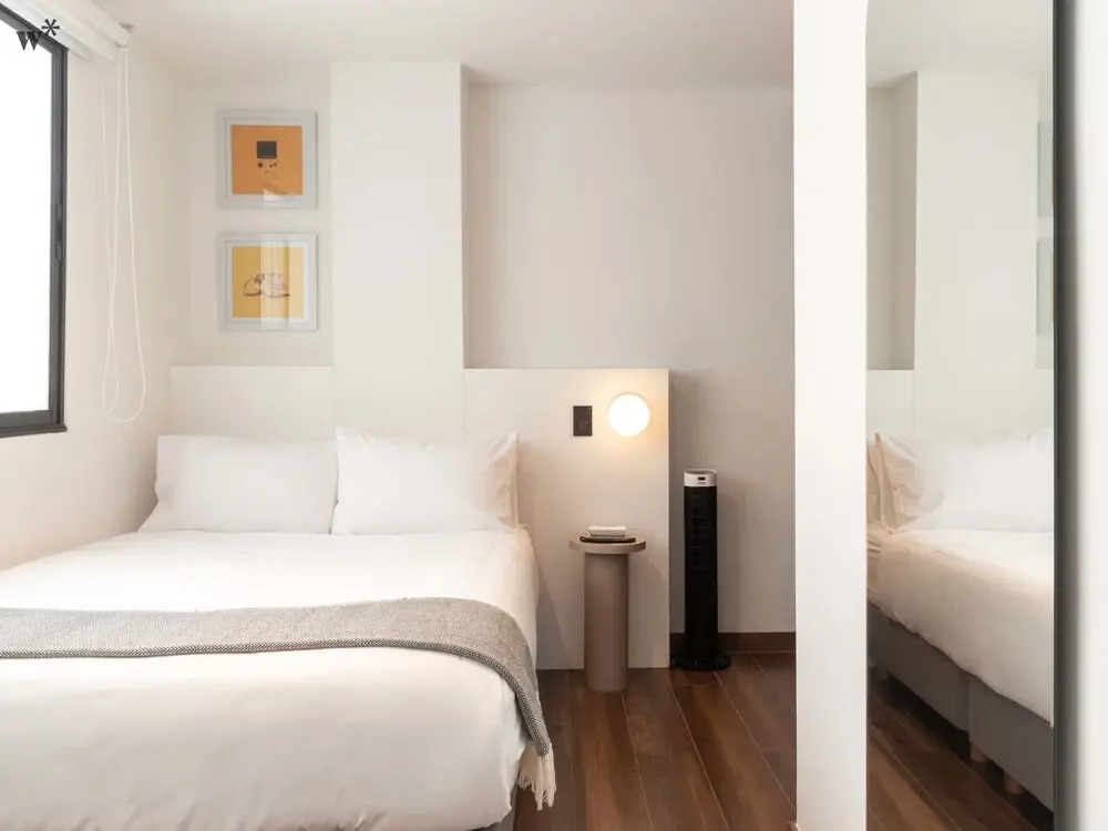 w Impressive 3BR With Balcony in Laureles