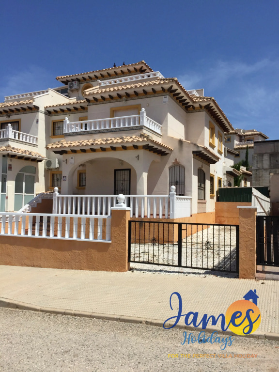 Playa Golf Quad house with comm pool P240