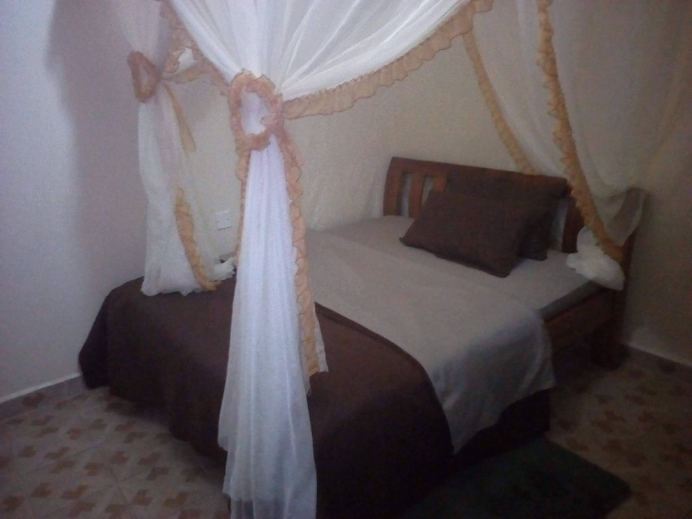 King Wise Guest House