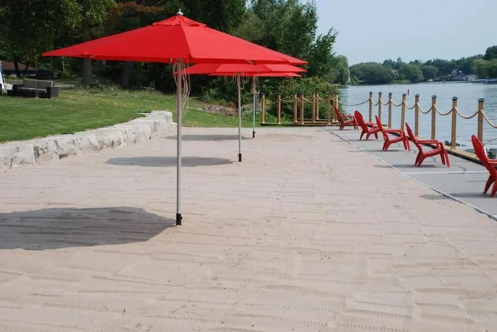 Wasaga Riverdocks Hotel Suites
