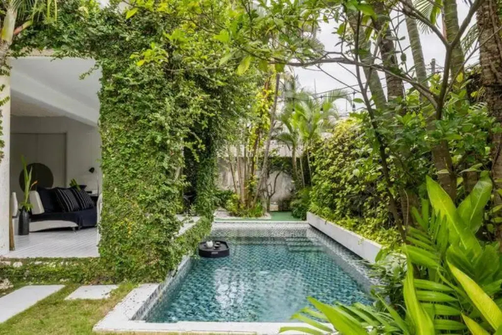 Boutique hotel seminyak 4 beautiful rooms choose your private room with ensuite bathroom