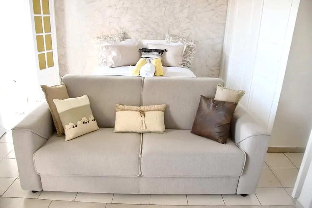 Studio in Baie Mahault, With Wonderful City View, Balcony and Wifi