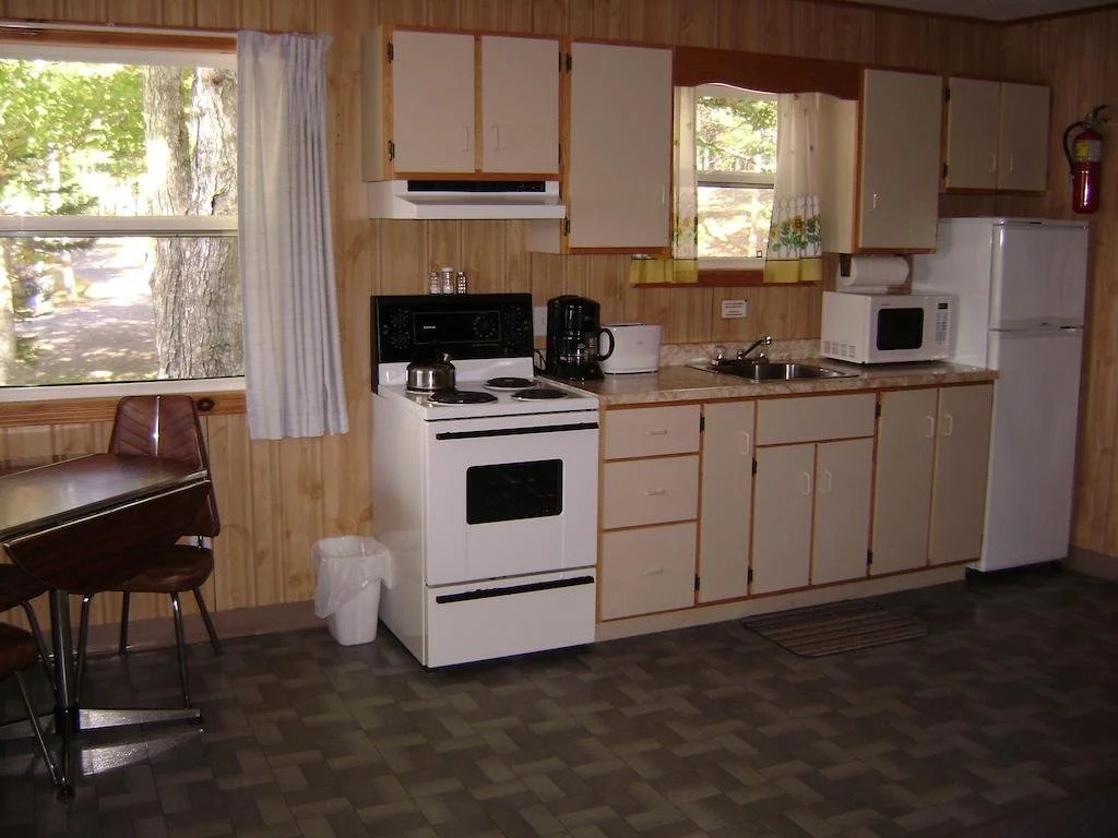 Mountain Top Cottages & Campground
