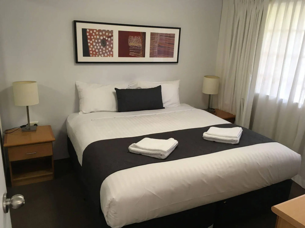 Oxley Court Serviced Apartments