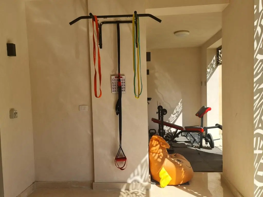 Seaview 3 BR with Beach & Pool access BBQ in Mangroovy