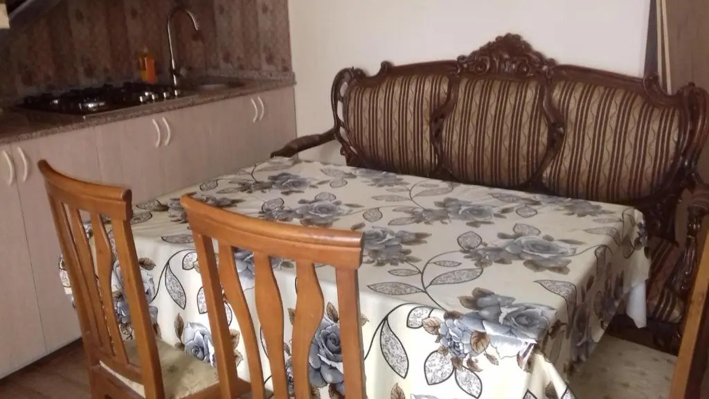 Apparment On Gorgiladze 105 A