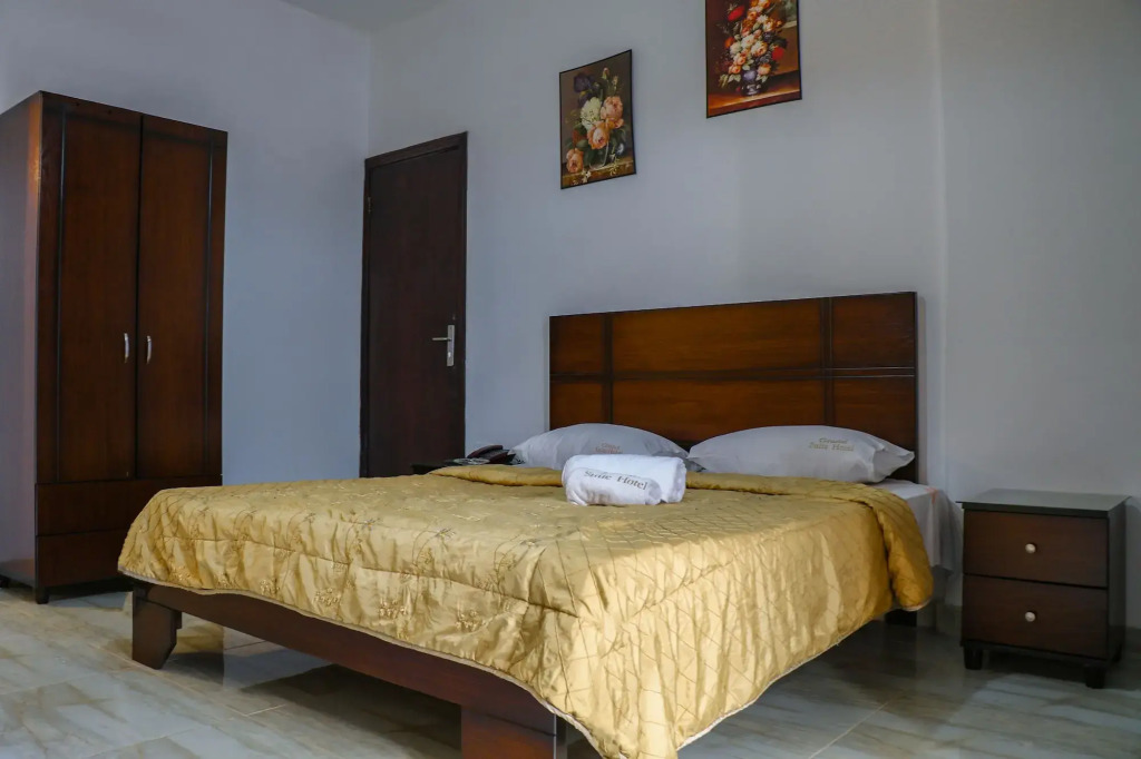 Grand Suites Hotel