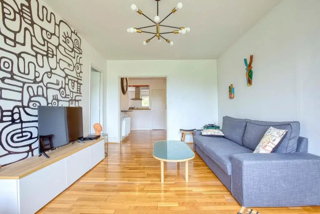 L'abstrait Alibigeois - Appartement moderne 135 m au calme avec 2 balcons