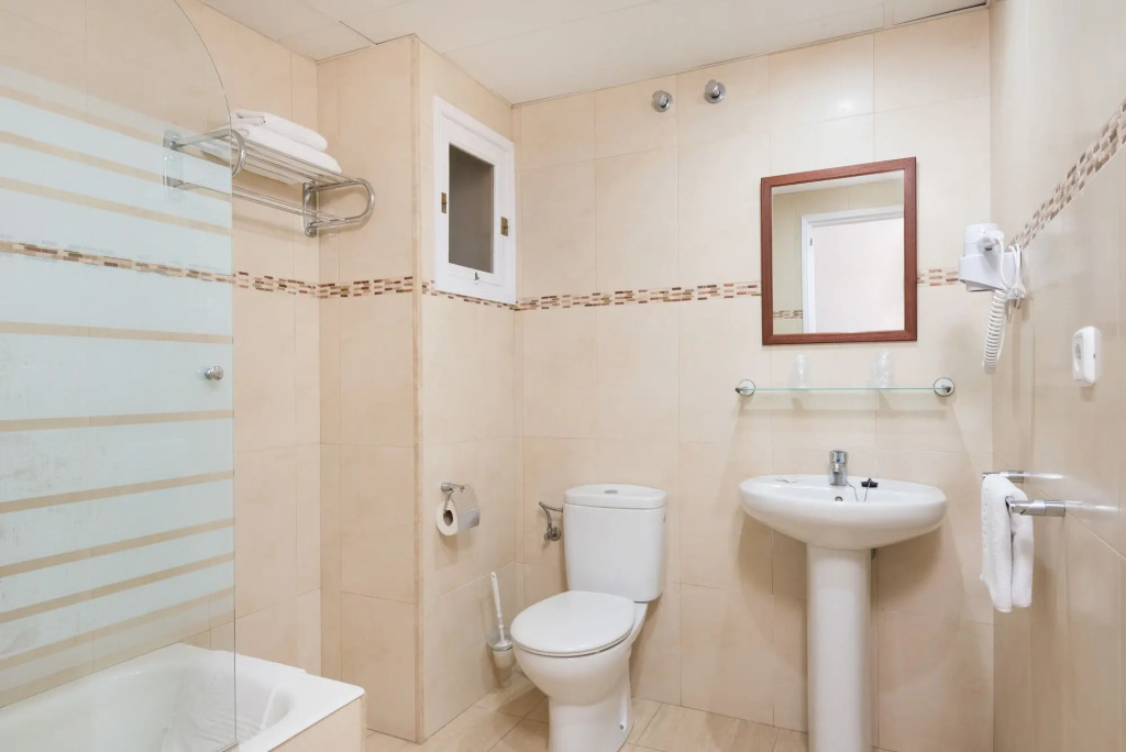 Hostal Jume - Urban Rooms