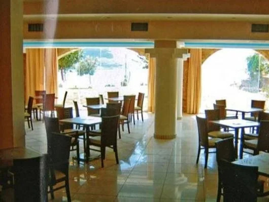 Crisais Hotel