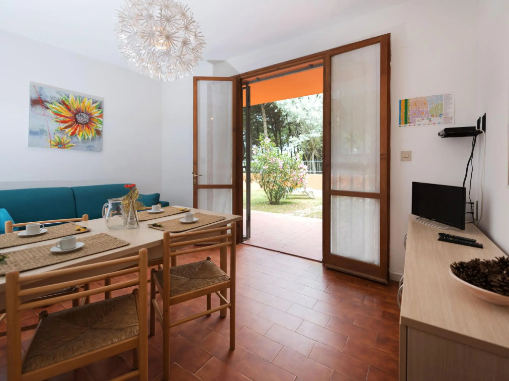 Bungalow outside the campsite on the Adriatic coast a few meters from the sea