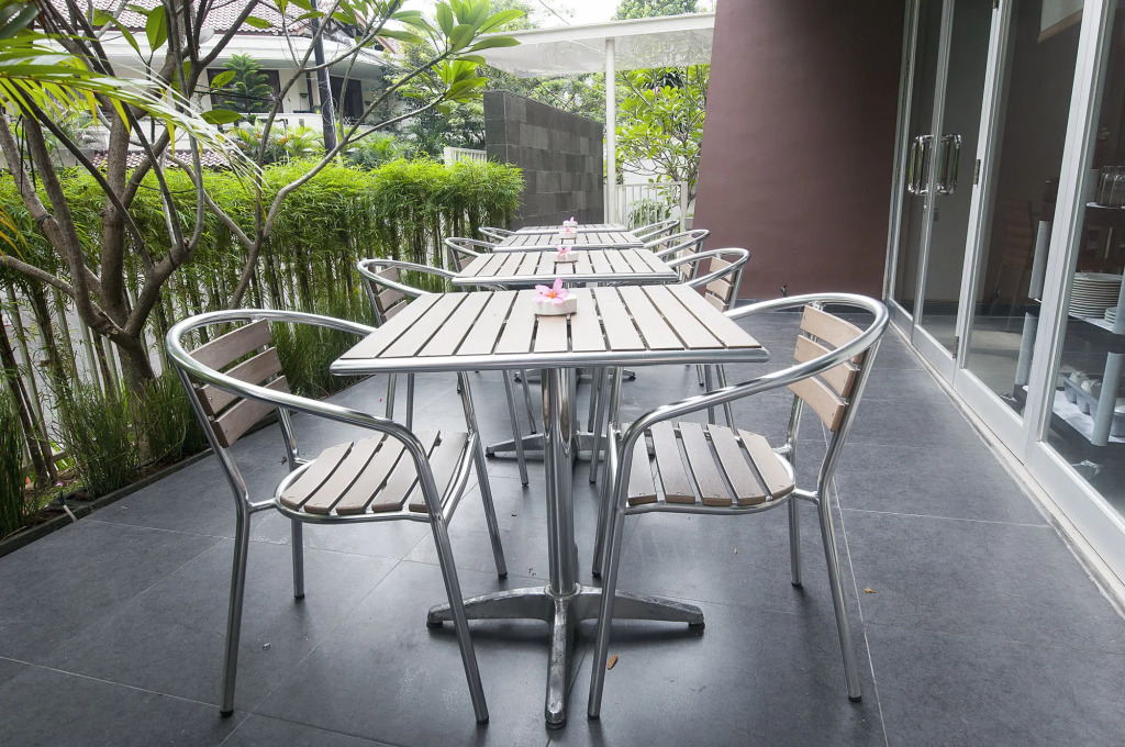 Sampit Residence Managed by FLAT06