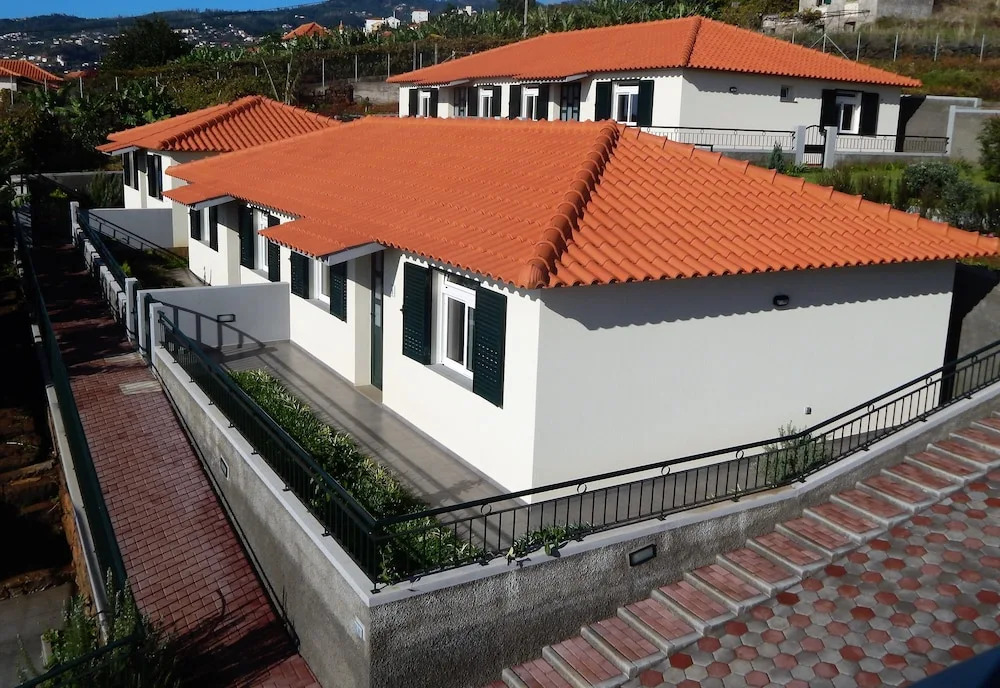 Villas Madalena Near the Beach, with Car Rental at property & Wifi