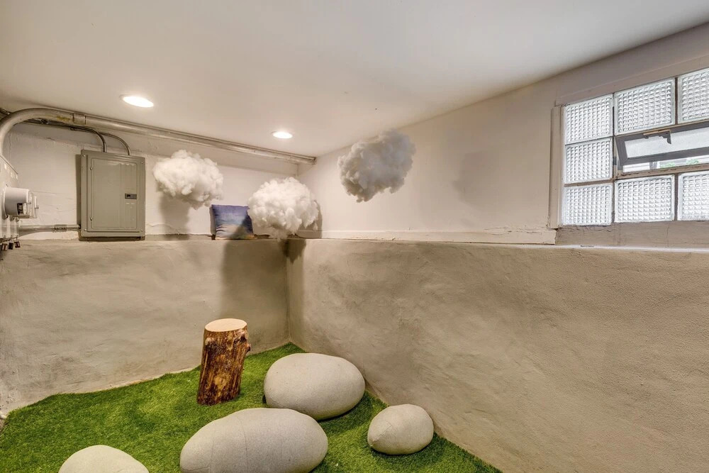 Charming 2 Bedroom Apartment in Logan Square by AllSet Turnover
