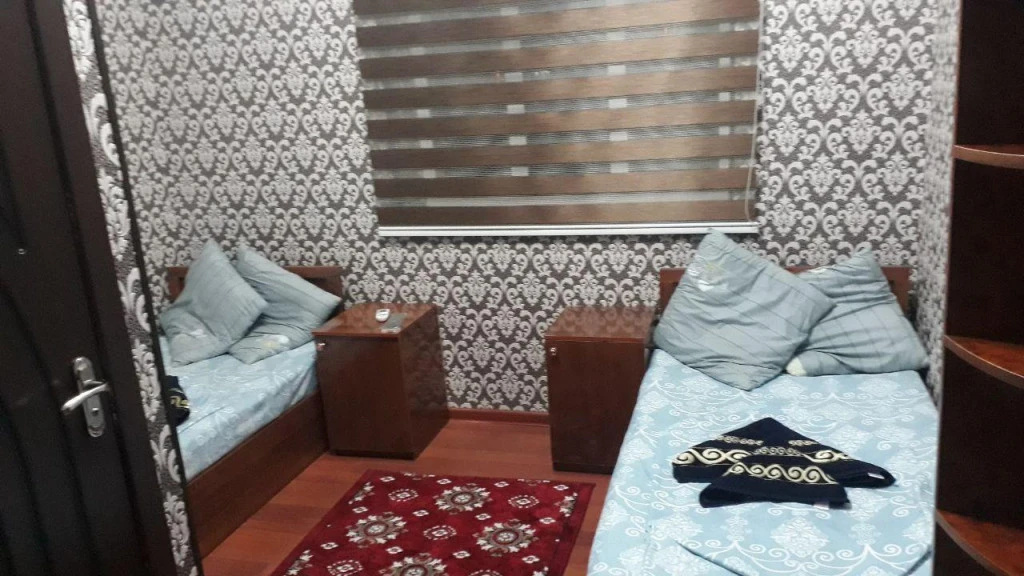 Nurshox Hotel