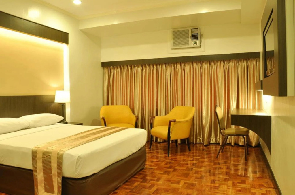 Richville Hotel