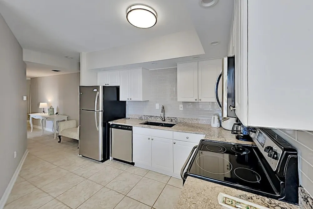 2009atla 3 Bedroom Condo