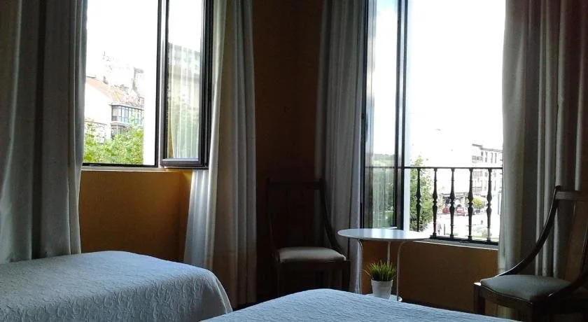 Hotel Luzon