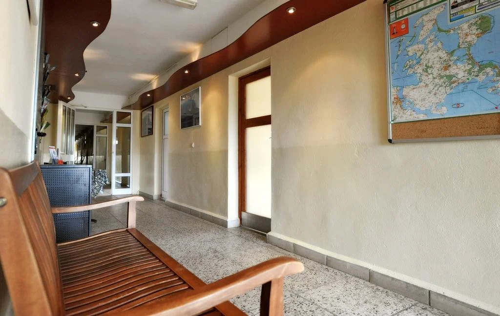 NoHotel Hostel
