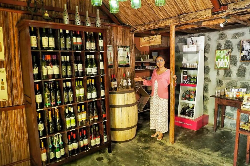 Lakana Hotel