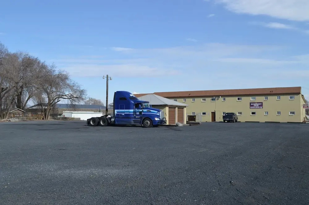 Economy Inn