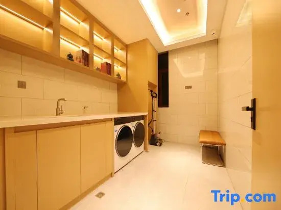 Magnotel Business Hotel (Mudanjiang Railway Station Beian Road)