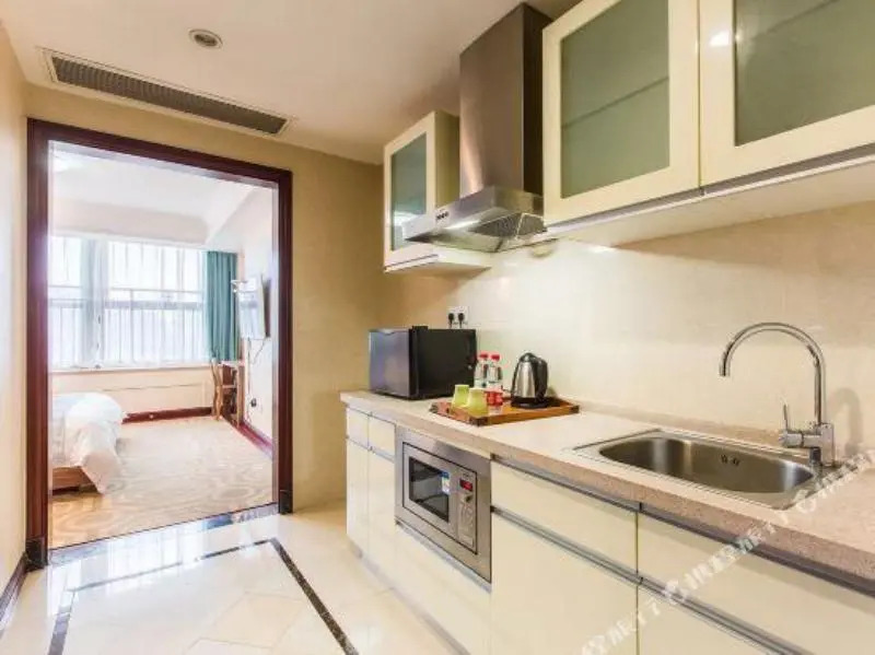 Hangzhou Caitong Center Apartment (Wujiaotian Street Gaosha Road Subway Station Branch)