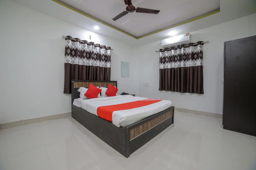 OYO Flagship 48807 Hotel Sahyog