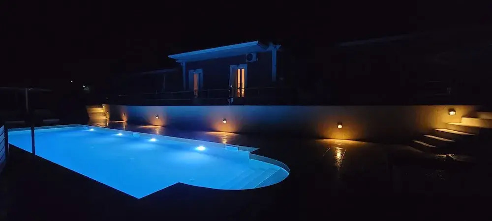 Lorraines Cottage Style Studios