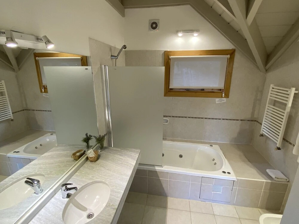 Hosteria Puertas Del Sol by Visionnaire