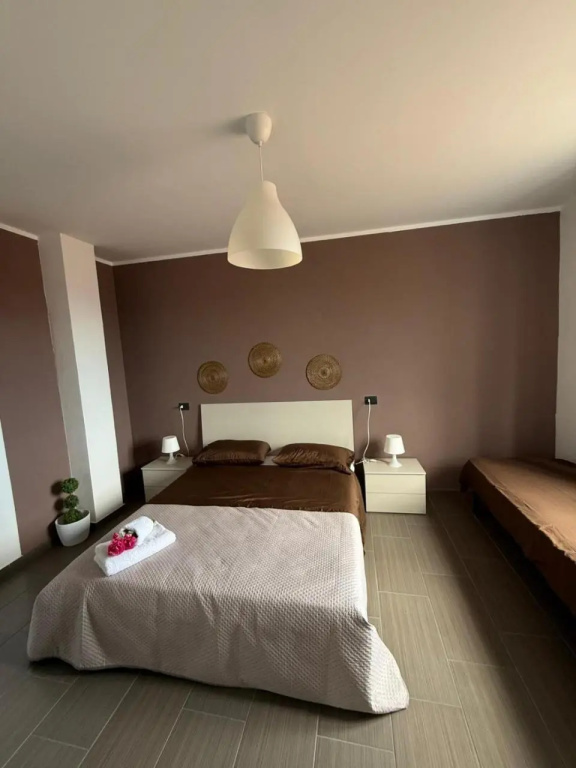 Crisvan Home