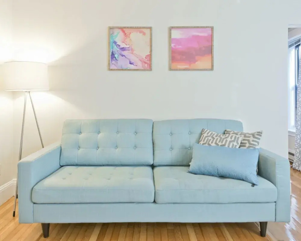 Pleasant Back Bay Suites by Sonder